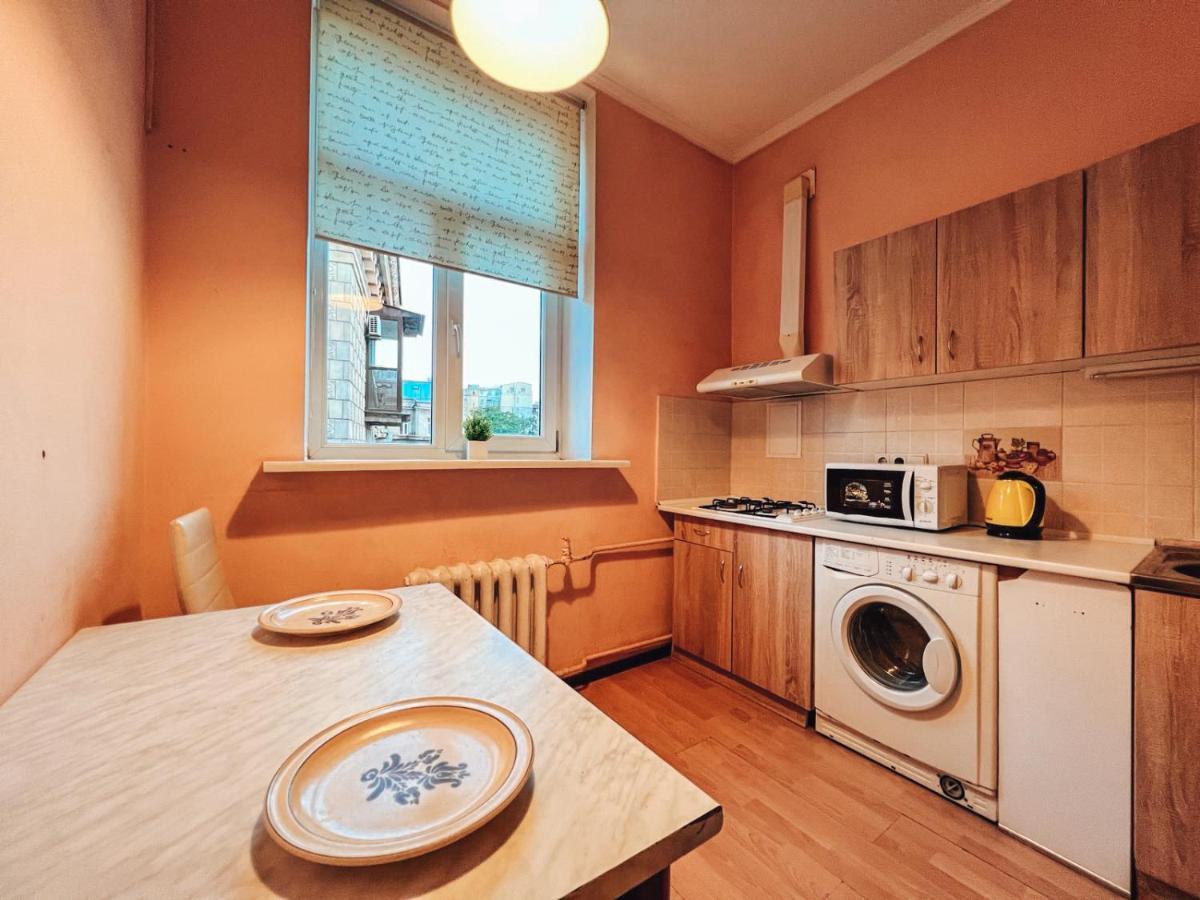 On Kreshchatik 17 Apartment *